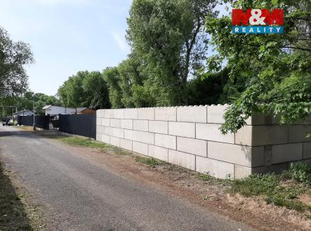 PHOTO-2026-02-12-18-04-02 (2).jpg | Pronájem - pozemek pro komerční výstavbu, 804 m²