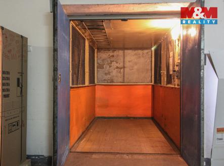 IMG_2796.jpg | Pronájem - skladovací prostor, 700 m²