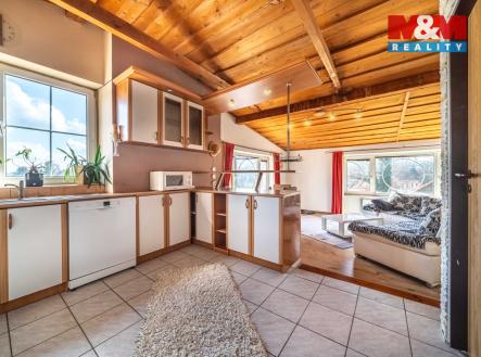 Byt | Pronájem - restaurace, 300 m²