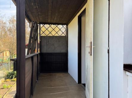 Vchod do chaty | Prodej - chata/rekreační objekt, 46 m²