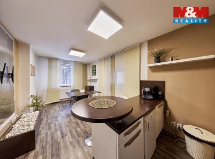 IMG_0441_HDR.jpg | Prodej - obchodní prostor, 1 667 m²