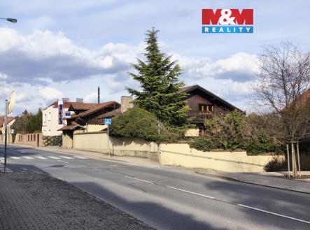 Pohled na dům | Pronájem bytu, 3+kk, 72 m²