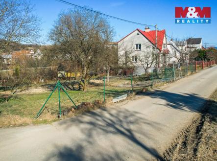 web_03_20260305_MM_Reality_pozemek_Zelechovice-2.jpg | Prodej - pozemek pro bydlení, 1 330 m²