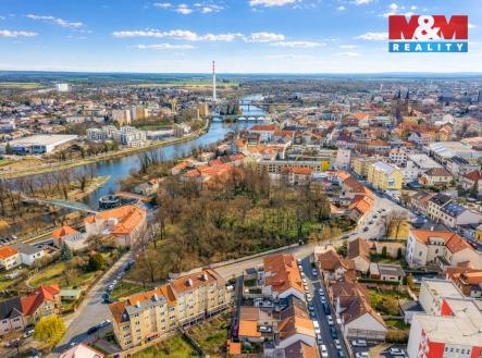 Dům a okolí | Prodej bytu, 1+kk, 29 m²