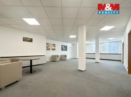 IMG_8442.jpeg | Pronájem - kanceláře, 18 m²