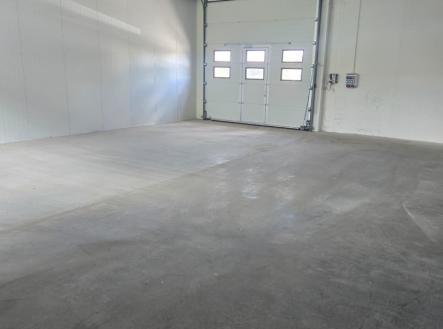 WhatsApp Image 2025-05-24 at 14.34.12.jpeg | Pronájem - skladovací prostor, 104 m²