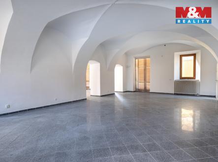 DSC_4251-HDR.jpg | Prodej - obchodní prostor, 615 m²