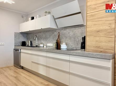 IMG_2996.jpeg | Prodej - dům/vila, 224 m²