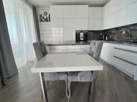 IMG_0741.jpg | Pronájem bytu, 3+kk, 87 m²