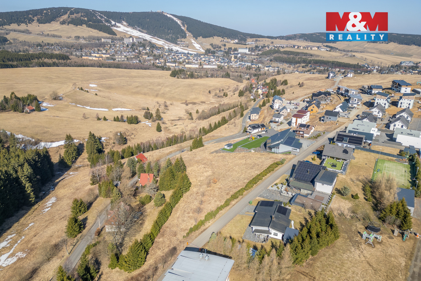 Prodej komerčního pozemku, 1666 m², Loučná pod Klínovcem