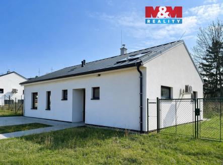 Pohled na RD | Prodej - dům/vila, 96 m²