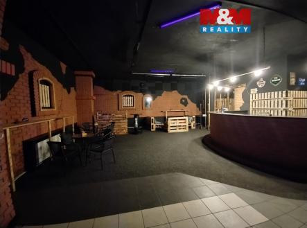 IMG_20260320_111315975.jpg | Pronájem - obchodní prostor, 582 m²