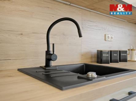 . | Prodej - dům/vila, 100 m²