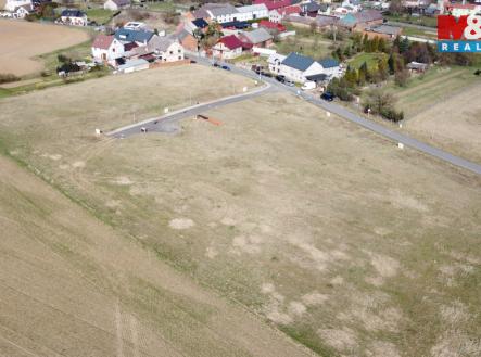 dron | Prodej - pozemek pro bydlení, 1 072 m²