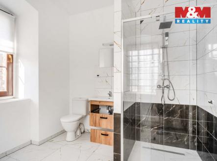 . | Prodej - dům/vila, 300 m²