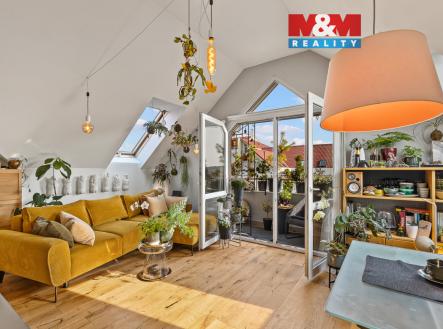 Realitní fotografie - Újezd nad Lesy - Kristýna Vaitová - 12.jpg | Prodej bytu, 3+kk, 66 m²