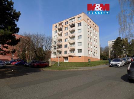 pohled na dům | Pronájem bytu, 2+1, 55 m²