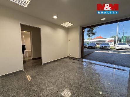 IMG_3720.jpg | Pronájem - obchodní prostor, 54 m²