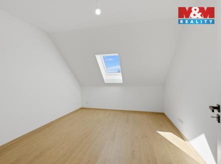 Realitní fotografie - Řevničov - Martin Přibyl - 1.jpg | Prodej bytu, 2+kk, 77 m²