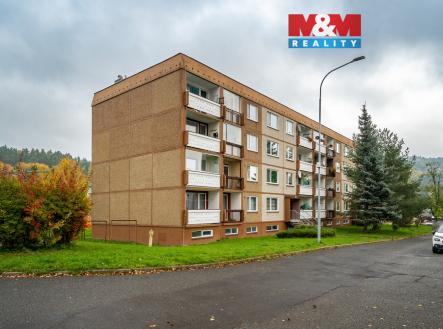 pohled na dům | Pronájem bytu, 3+1, 82 m²