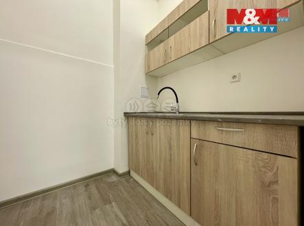 606c0918-41ac-4d54-91dd-cbe331de43fe.jpg | Pronájem - obchodní prostor, 95 m²