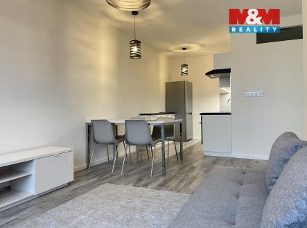 . | Pronájem bytu, 2+kk, 45 m²