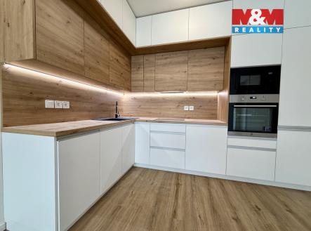 IMG_3908.jpeg | Pronájem bytu, 2+kk, 44 m²