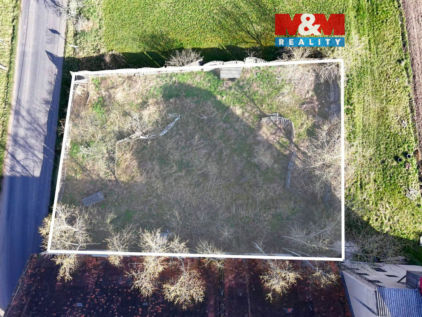 z vrchu ohraniceni.jpg