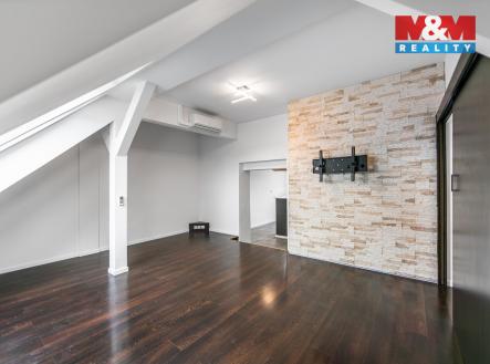 15.jpg | Prodej bytu, 2+1, 88 m²