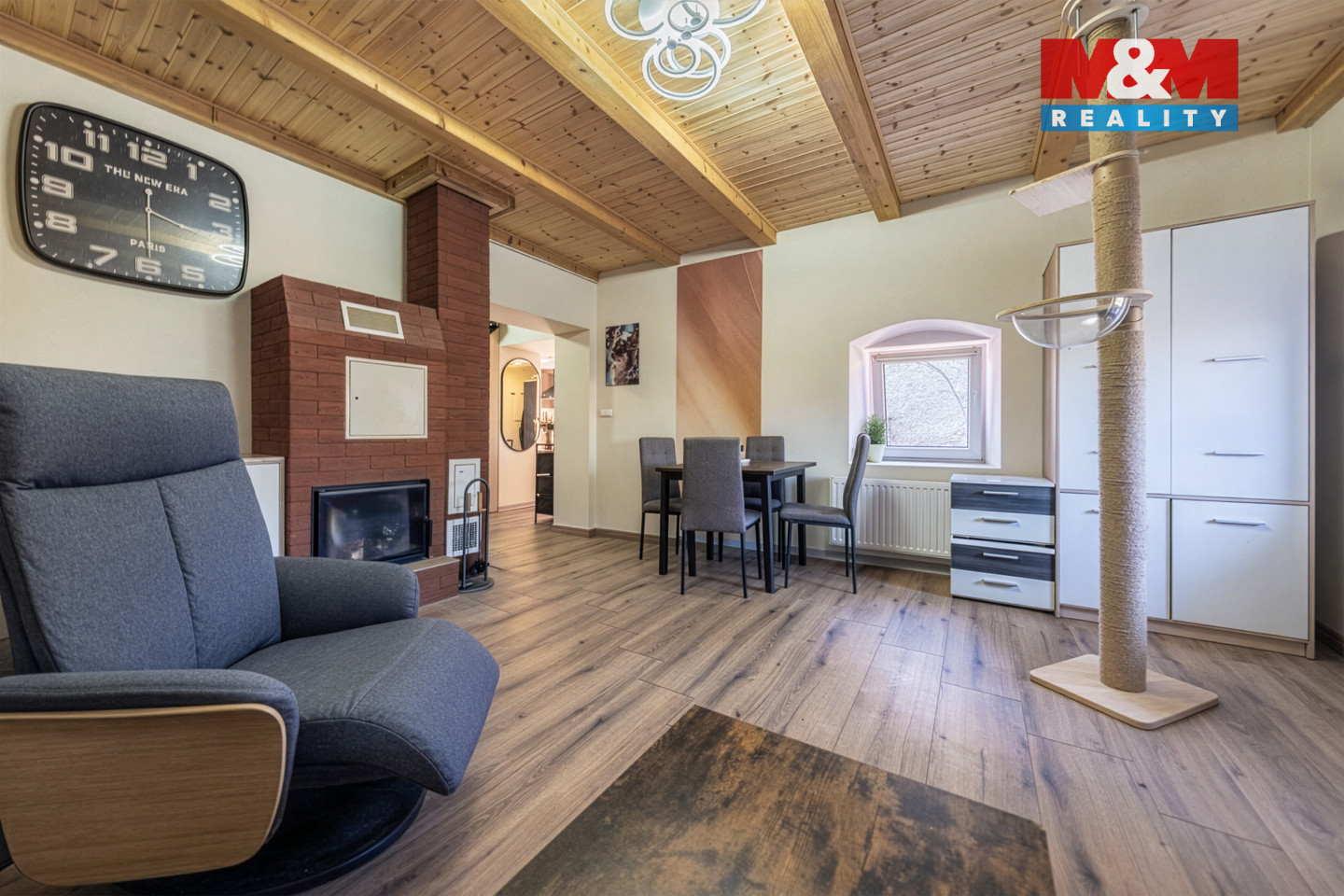 Spodní obývací pokoj