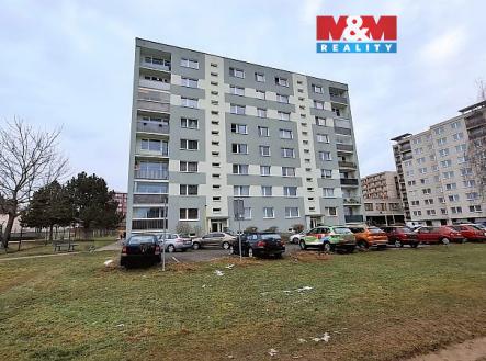 Pohled na dům | Pronájem bytu, 2+1, 56 m²