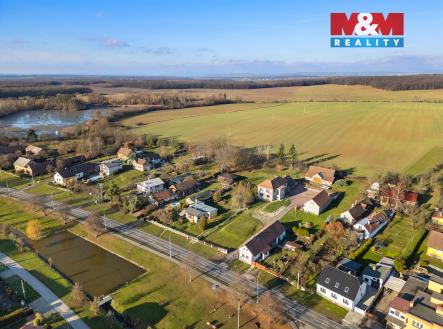 okolí | Prodej - dům/vila, 287 m²