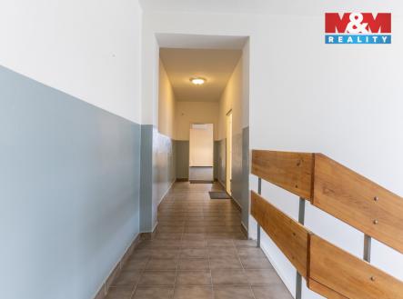 Chodba 2.NP | Pronájem - skladovací prostor, 255 m²