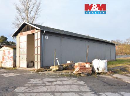 mašinka  zblízka.jpg | Pronájem - skladovací prostor, 117 m²