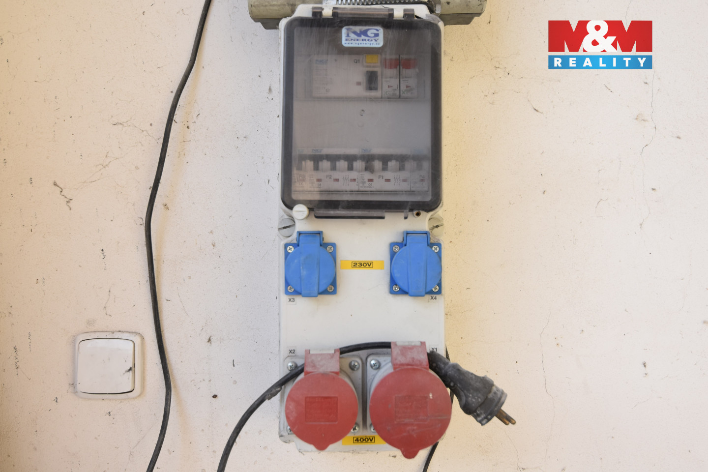 mašinka elektrika.jpg