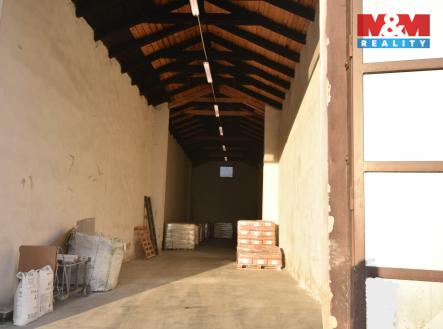 mašinka vstup.jpg | Pronájem - skladovací prostor, 117 m²