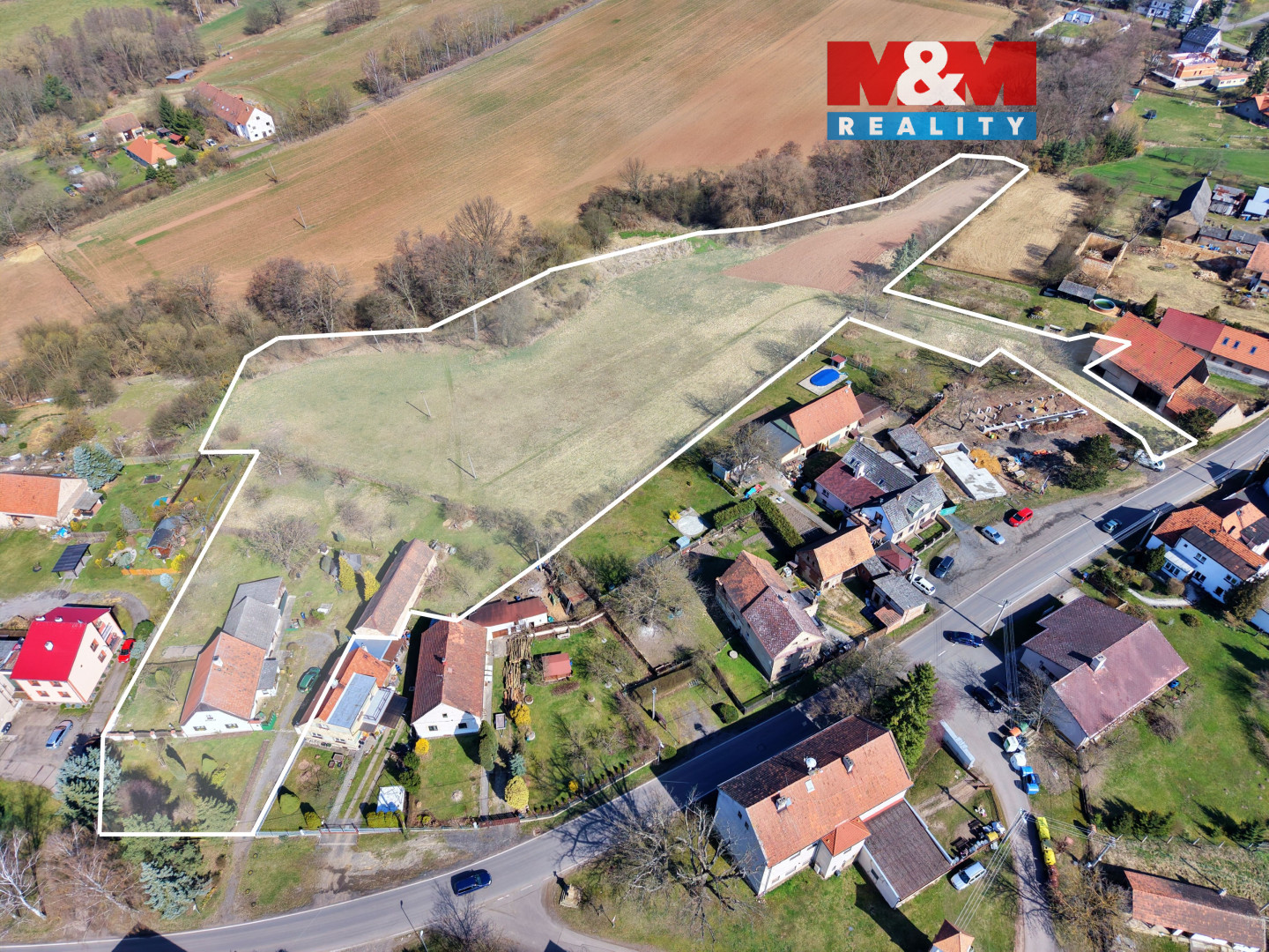 Pohled shora a ohraniceni