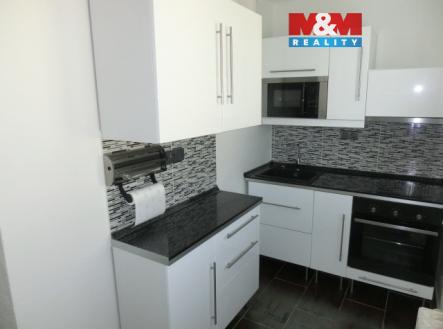 Kuchyň pohled 1.jpg | Pronájem bytu, 2+1, 55 m²