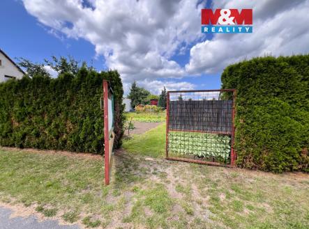 vstup na pozemek | Prodej - pozemek, zahrada, 550 m²