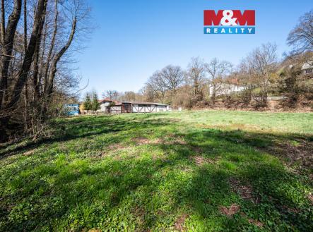 web_017_20260403_MM_Reality_pozemek_Zamoravi_Napajedla.jpg | Prodej - pozemek pro bydlení, 1 500 m²