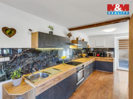 img_0101-img_0103.jpg | Prodej - dům/vila, 180 m²