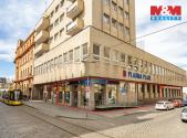 Pronájem - obchodní prostor, 182 m²