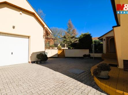 PXL_20260406_141823906.jpg | Prodej - dům/vila, 280 m²