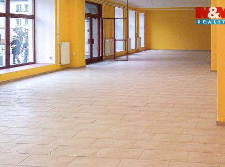 IMAG2011.jpg | Pronájem - obchodní prostor, 335 m²