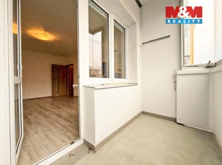 Zasklený balkon | Pronájem bytu, 2+1, 52 m²
