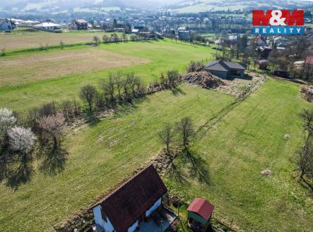 web_014_20260403_MM_Reality_pozemek_Zadverice.jpg | Prodej - pozemek pro bydlení, 1 112 m²