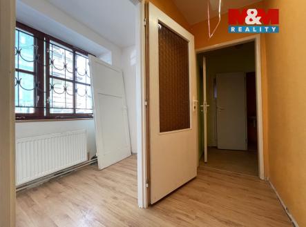 5dd58b37-3823-4f4e-bbff-799c72132804.jpg | Pronájem - obchodní prostor, 70 m²