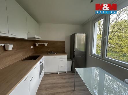 kuchyně | Pronájem bytu, 2+1, 61 m²