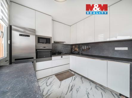 a10.jpg | Prodej bytu, 4+1, 92 m²