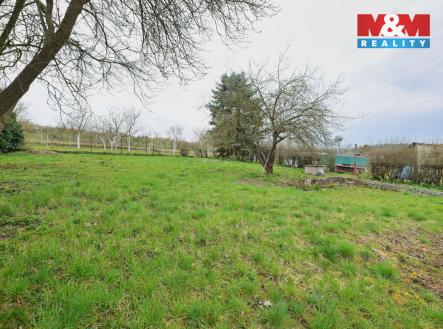 P1205404.jpeg | Prodej - pozemek pro bydlení, 816 m²